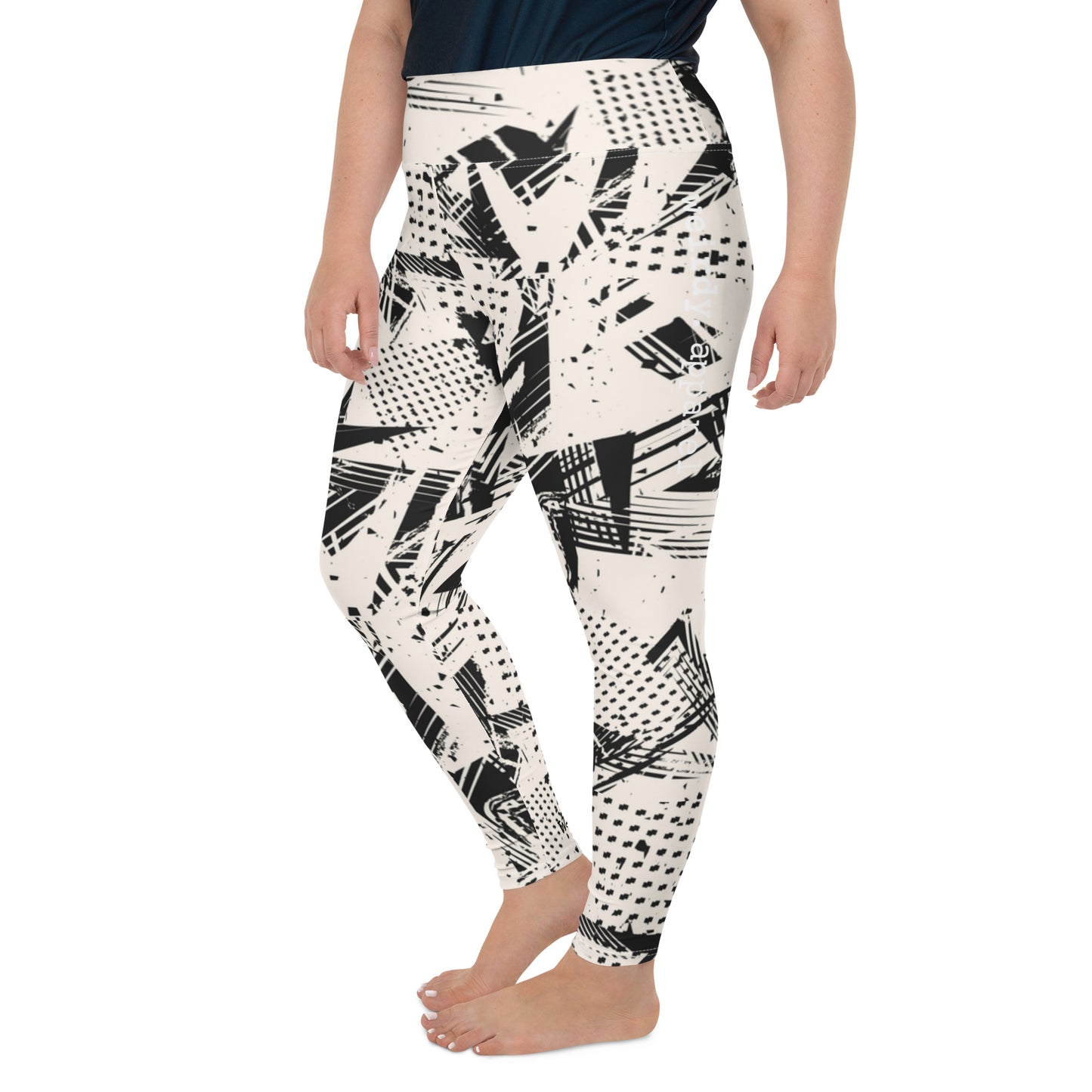 Women's Plus Size Askew Yoga Leggings
